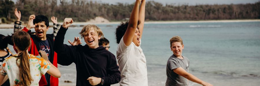 Black Diamond Adventures runs beach schools camps in NSW